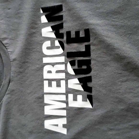 American Eagle T-Shirt - Picture 2 of 5